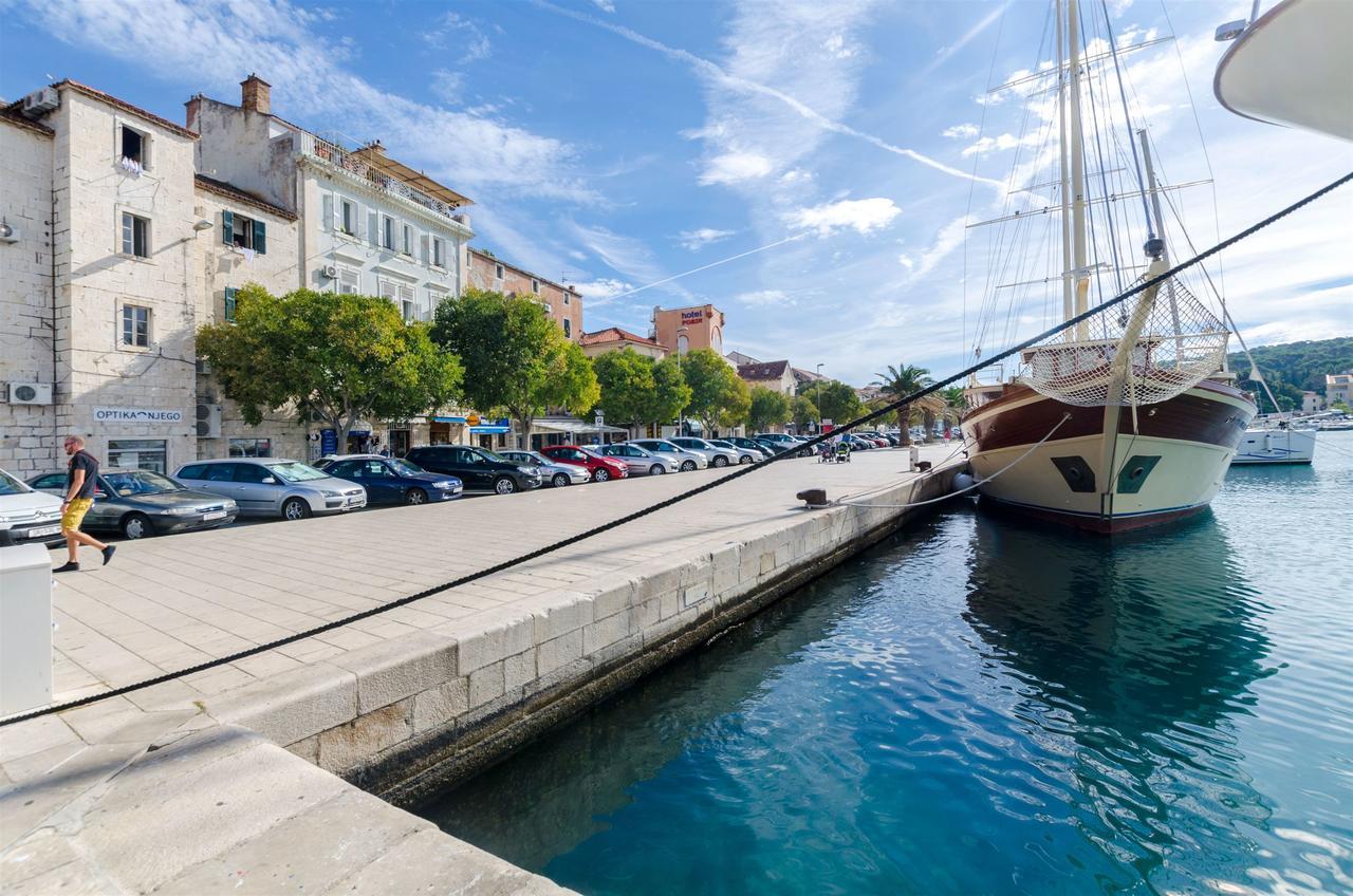 Apartma Jadranka *